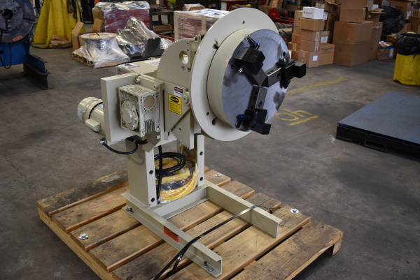 Pandjiris 1,500 lb Positioner with TJ-20 Gripper Chuck - New [WP032124-2]
