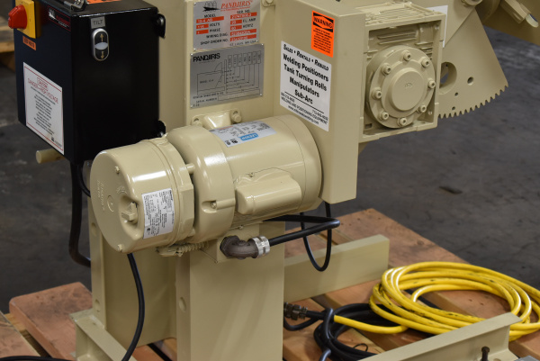 New Pandjiris 15-4 AB Welding Positioner with TJ-20 Gripper Chuck