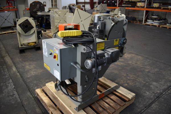 New Koike Aronson MD15 Welding Positioner with Pandjiris Model A Gripper Chuck - Angle 2