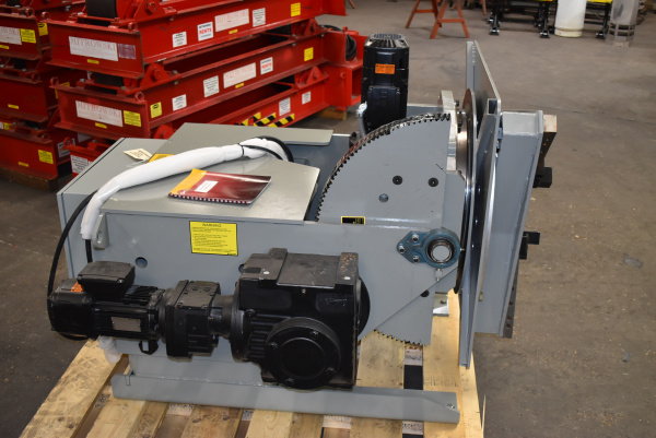 Koike Aronson 5,000lb Positioner with Chuck