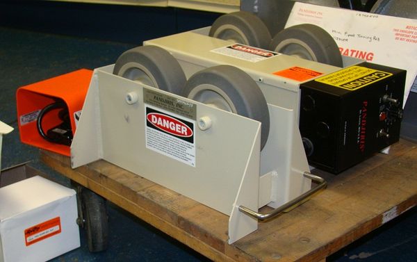 Pandjiris Mini Piper | Capacity: 1,500 Pounds