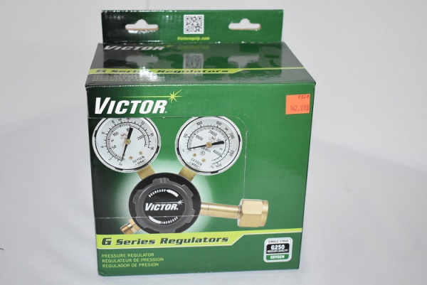 Victor Medium Capacity Oxygen Regulator [RH08]