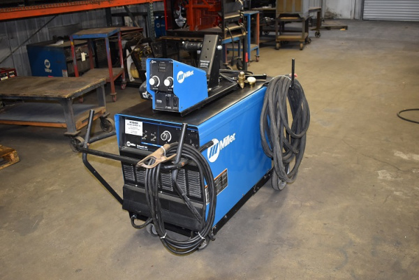 Miller DeltaWeld 452 Mig Welder [WM121219]