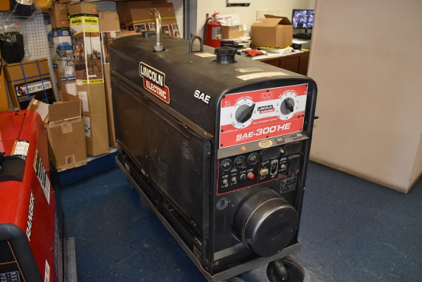 2015 Lincoln SAE-300-HE [WM123019]