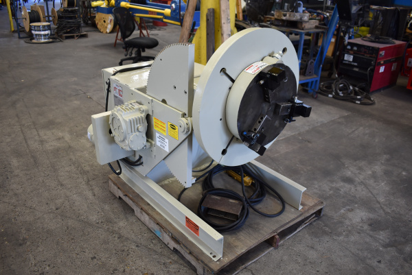 Pandjiris 3,000 lb Positioner with Chuck - Used [WP051325-1]