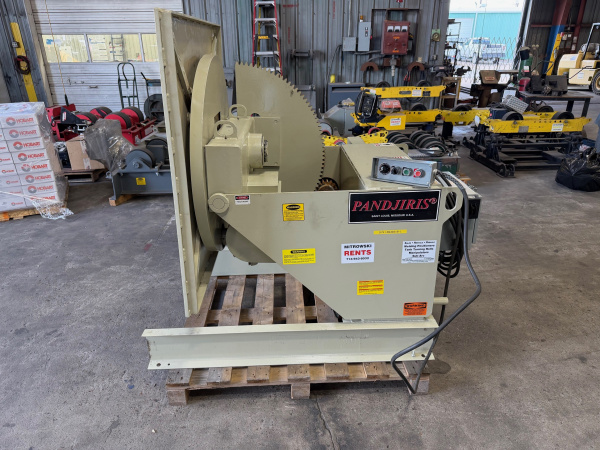 Used Pandjiris 4,500lb Positioner - Side View