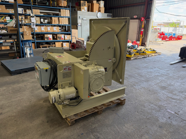 Used Pandjiris 4,500lb Positioner - Side View