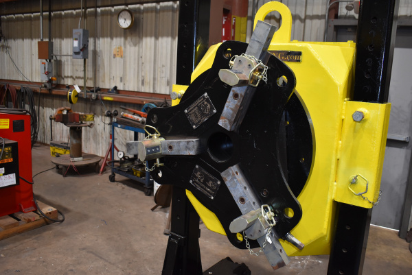 Used LJ Welding 5,400lb Pipe Positioner - Model Information - T-30 Gripper Chuck