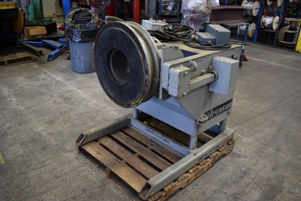 Aronson Thru Hole Spindle 2500Lb [WP042520-1]