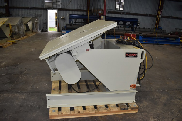 Used Pandjiris 6,000LB Positioner - Side View