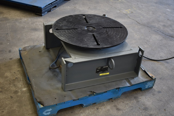 Bowers 1,000Lb Floor Turn Table - Used [FT092421-1]
