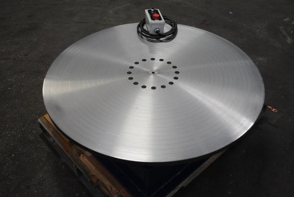 TrioFab 6000lb New Turntable: Top