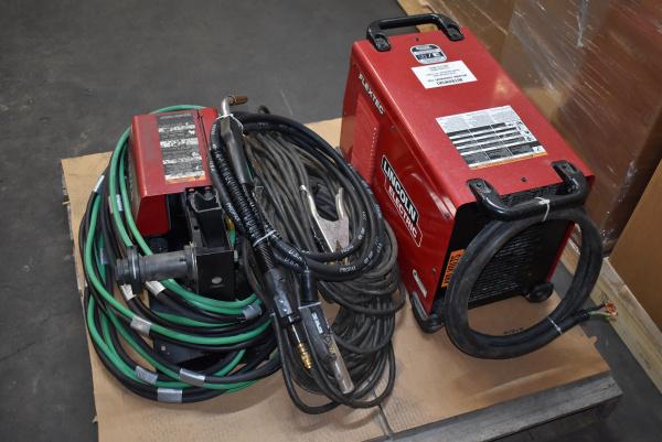 Lincoln FlexTec 350X and LF-72 Wire Feeder Package